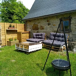 Hébergement de vacances Le Petit Refuge, Aucun